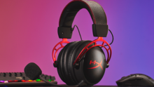 新款 HyperX 游戏耳机拥有 300 小时的电池续航时间